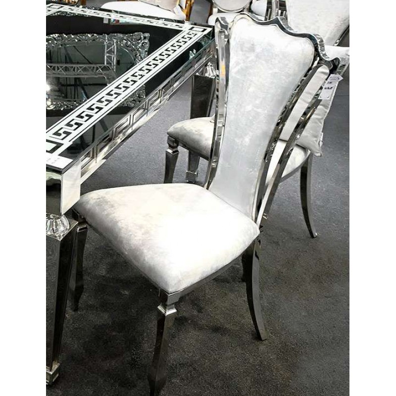 B353 Balta Metalinė kėdė