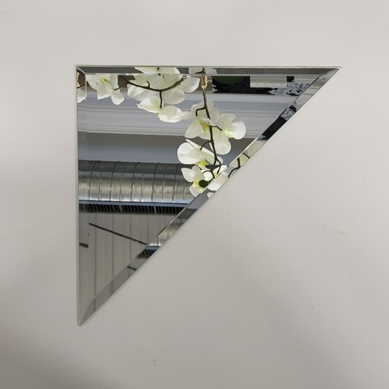 30x30cm trikampė veidrodinė plytelė